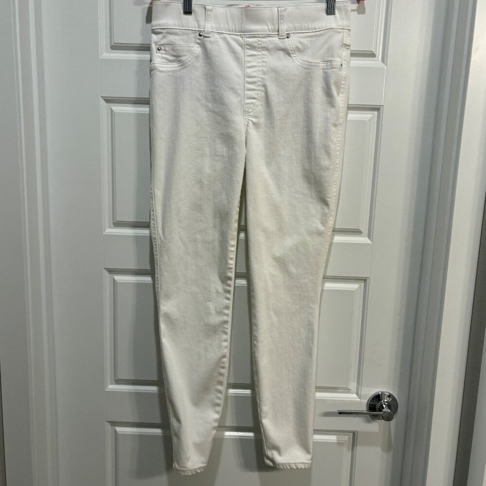 Women's Spanx White Pull on Jeans